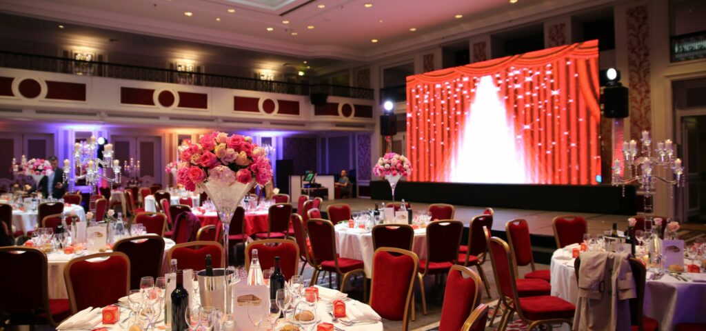 led wall for wedding receptions and ceremonies