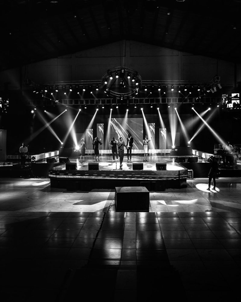 THE POWER OF LED SCREENS FOR STAGE PERFORMANCES